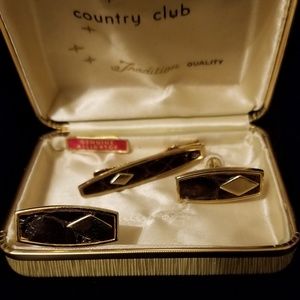Genuine Alligator Skin Cufflinks and Tie Clip Set